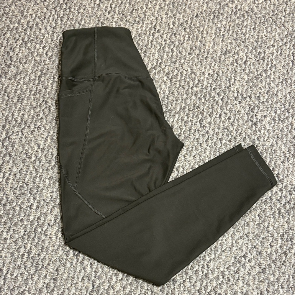 Old navy powersoft leggings with pockets
